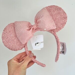 NWT Millennial Pink Disney Parks Minnie Ears